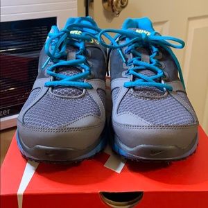 Nike Grey Teal and Yellow